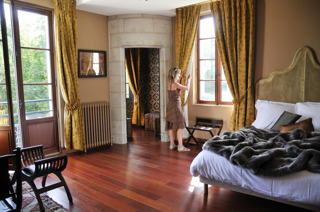 Castel Peyssard Bed and Breakfast Périgueux Rum bild